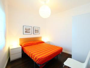 Posteľ alebo postele v izbe v ubytovaní Apartment Terecel Salou-11 by Interhome
