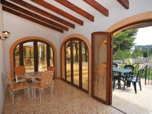 Εστιατόριο ή άλλο μέρος για φαγητό στο Holiday Home Patrai by Interhome