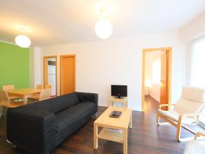 Μια τηλεόραση ή/και κέντρο ψυχαγωγίας στο Apartment Terecel Salou-13 by Interhome