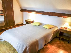 Postel nebo postele na pokoji v ubytování Holiday Home Pech Gaillard by Interhome