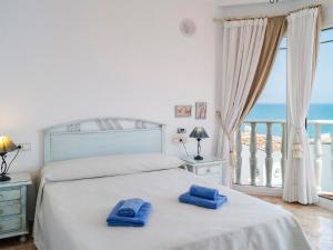 Posteľ alebo postele v izbe v ubytovaní Holiday Home Mijas Beach by Interhome