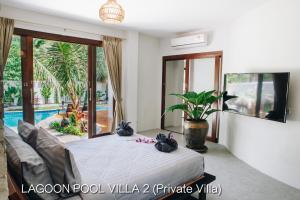 Sjónvarps- og/eða afþreyingartæki á Coco Lilly Villas
