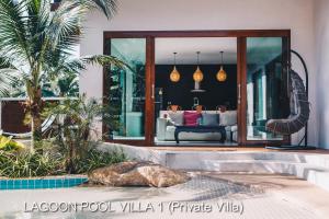 Sundlaugin á Coco Lilly Villas eða í nágrenninu