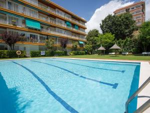 Bazén v ubytování Apartment Buenos Aires by Interhome nebo v jeho okolí