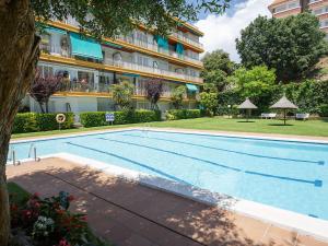 Bazén v ubytování Apartment Buenos Aires by Interhome nebo v jeho okolí