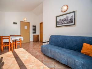 Posezení v ubytování Apartment Hilde Blue-1 by Interhome