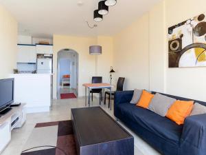Kuchyň nebo kuchyňský kout v ubytování Apartment La Marina by Interhome