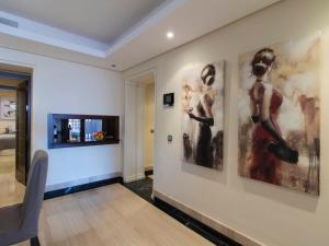 Μια τηλεόραση ή/και κέντρο ψυχαγωγίας στο Apartment Bahia de la Plata by Interhome