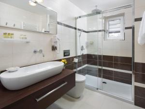 Kúpeľňa v ubytovaní Villa Vlastelini by Interhome
