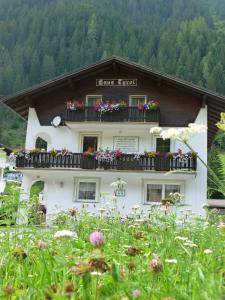 Zdjęcie z galerii obiektu Haus Tyrol w mieście See