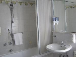 Koupelna v ubytování Hotel Reale