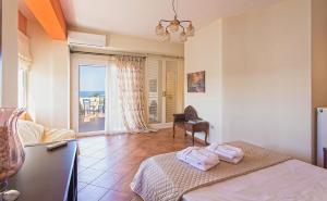 Posteľ alebo postele v izbe v ubytovaní NV Luxury Villa