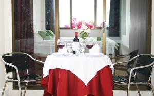 Restaurace v ubytování Mae Pim Resort Hotel