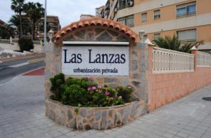 Fotografia z galérie ubytovania Apartamento urb 1 linea playa muchavista v destinácii El Campello