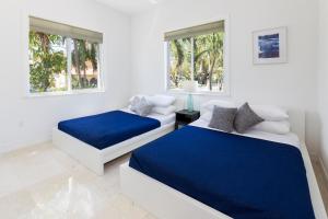 Katil atau katil-katil dalam bilik di Villa Santro +24 gambar