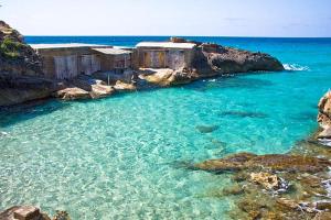 Gallery image of Can Mares in Cala Tarida