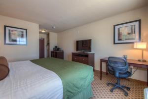 Letto o letti in una camera di Cobblestone Inn & Suites - Wray