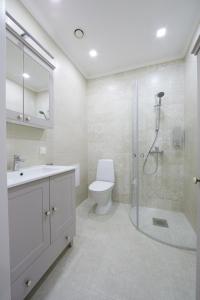 Koupelna v ubytování Rohuaia Apartments