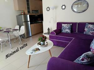 Posedenie v ubytovaní Iris Deluxe Suites 1