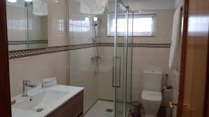 Ein Badezimmer in der Unterkunft Quinta Vale do Homem