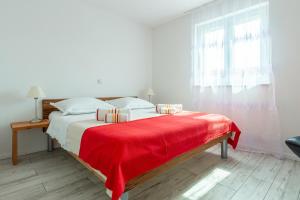 Łóżko lub łóżka w pokoju w obiekcie Villa Deni by Rent Istria