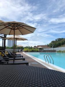 Kolam renang di atau dekat dengan En Gee’s Crib