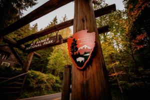 Certifikát, hodnocení, plakát nebo jiný dokument vystavený v ubytování Gateway Inn & Cabins