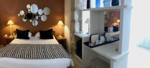 Кровать или кровати в номере Boutique Hotel & Spa la Villa Cap Ferrat