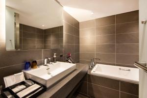 Koupelna v ubytování karaksa hotel premier Tokyo Ginza
