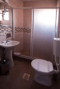 Ένα μπάνιο στο Guesthouse Villa Modex