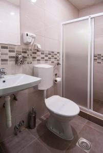 Ένα μπάνιο στο Guesthouse Villa Modex