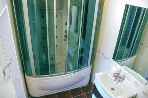 Ванная комната в Azure Sport Resort