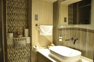 A bathroom at Agias Sofias Street Luxurious Studio