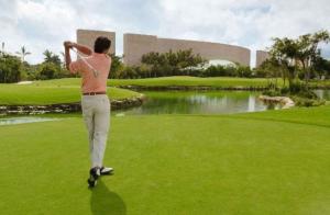 Kemudahan golf di vila ini atau berdekatan