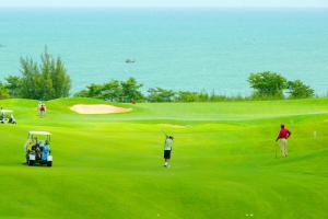 Tiện nghi golf gần/tại biệt thự