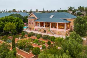 an aerial view of a house with a garden at Betty's Boutique Hotel in Mossel Bay