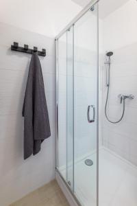 Kúpeľňa v ubytovaní Raya Mansion Warsaw + 20 fotografií