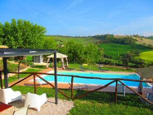 The swimming pool at or close to Casa dei Sogni d'Oro