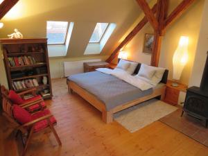Posteľ alebo postele v izbe v ubytovaní Family Apartment Písek City Centre