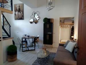 Posezení v ubytování Amelia Apts & Rooms