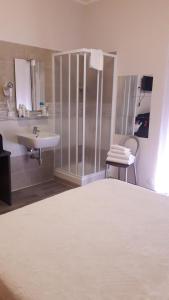 Koupelna v ubytování Hotel Salus