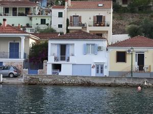 Gallery image of Cavos Seaside House in Vathi, Ithaka