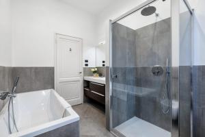 Ein Badezimmer in der Unterkunft San Zaccaria Apartment