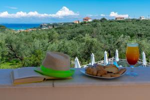 Gallery image of Zante Pantheon Hotel in Tsilivi