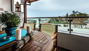 Balkón nebo terasa v ubytování Aqua Mare Sea Side Rooms