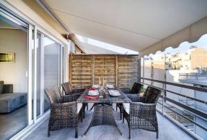 Balkón alebo terasa v ubytovaní Elea Athens Apartment