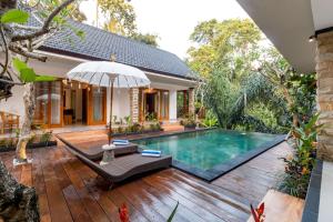 Bazén v ubytování The Pesaren Ubud nebo v jeho okolí