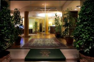 Lobbyen eller receptionen på Grand Hotel Terme & SPA - Chianciano