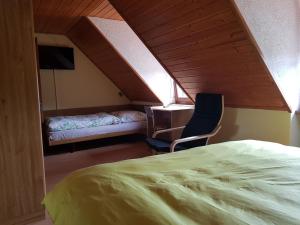 Garni-Hotel Mühletal客房内的一张或多张床位