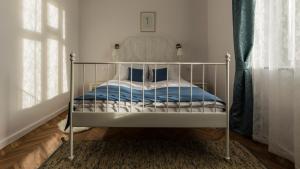 A bed or beds in a room at Villa Lenka